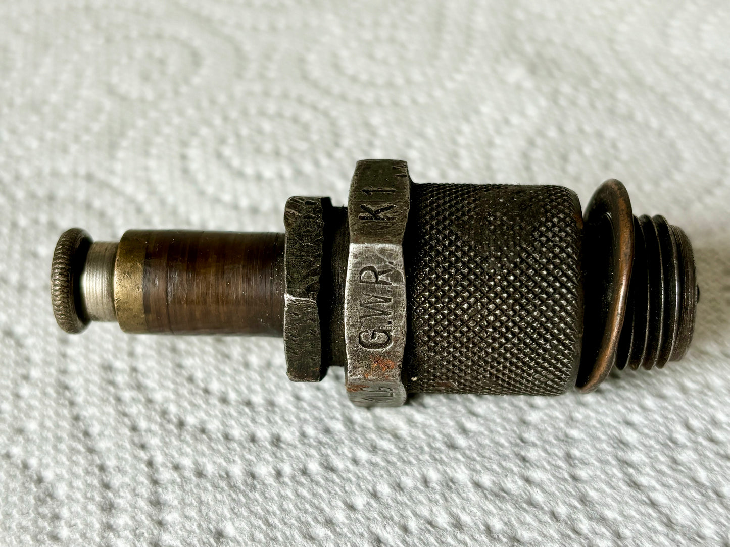 KLG GWR K1 Spark Plug in Original Tin