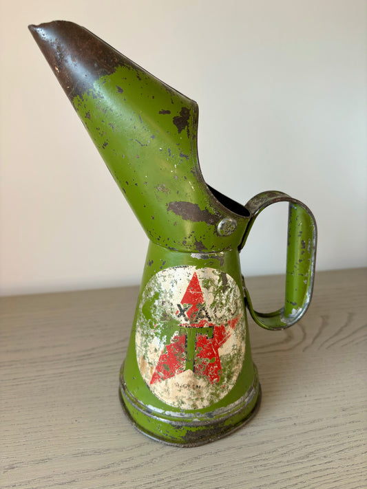 TEXACO oil pourer dated 1930