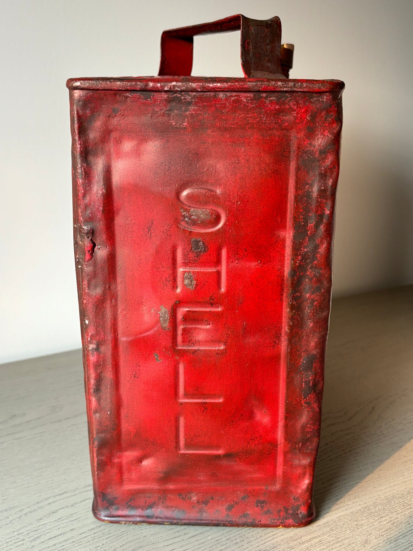 1914 SHELL Motor Spirit petrol can with original brass plaque.