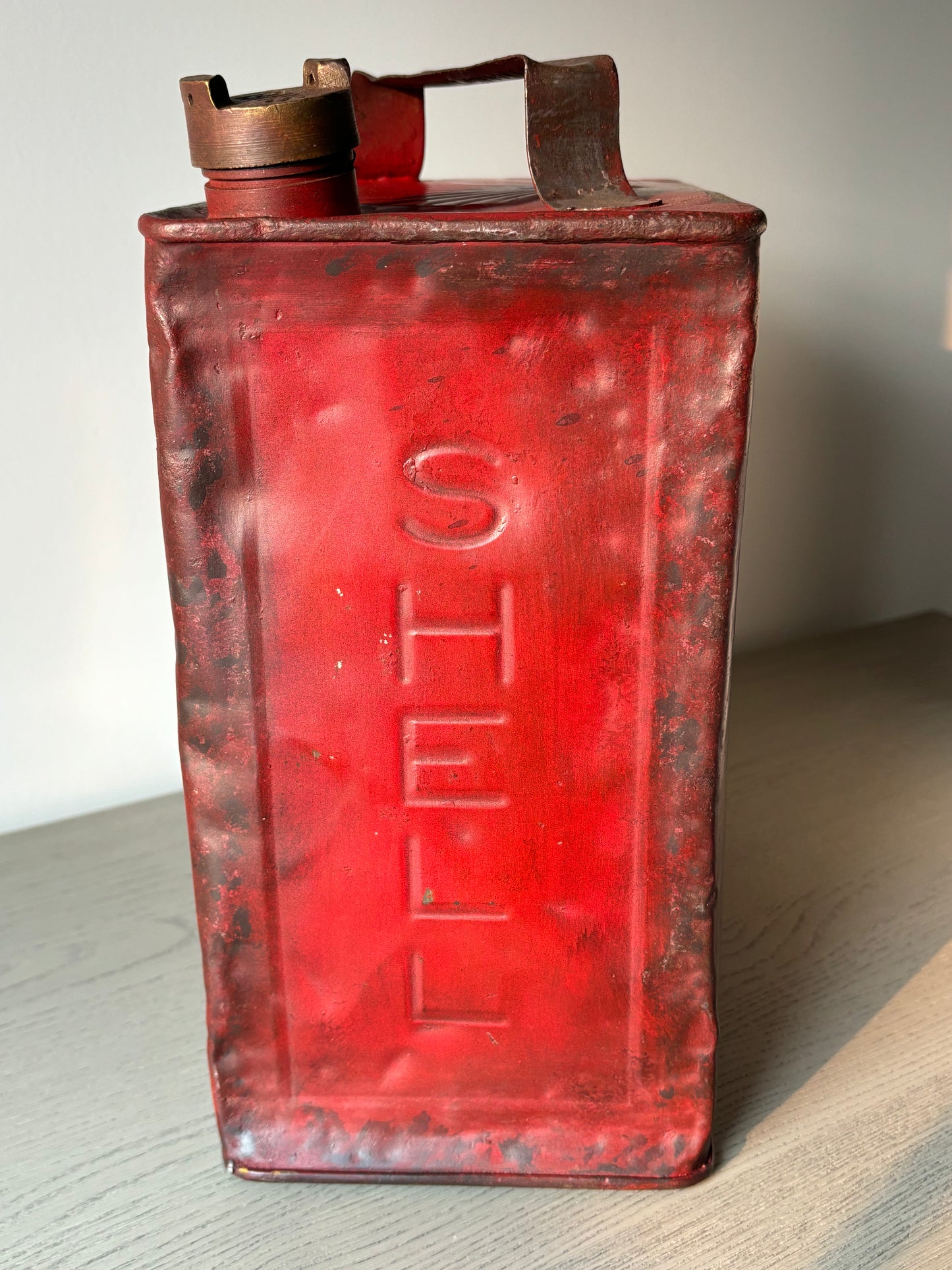 1914 SHELL Motor Spirit petrol can with original brass plaque.