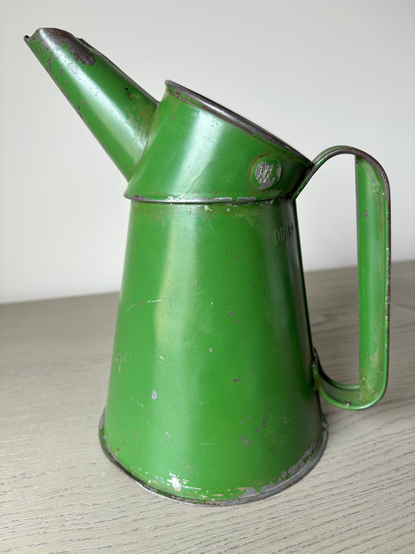 Quart oil pourer dated 1949