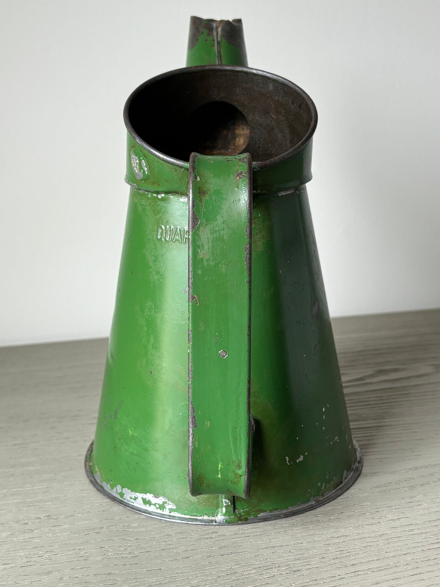 Quart oil pourer dated 1949