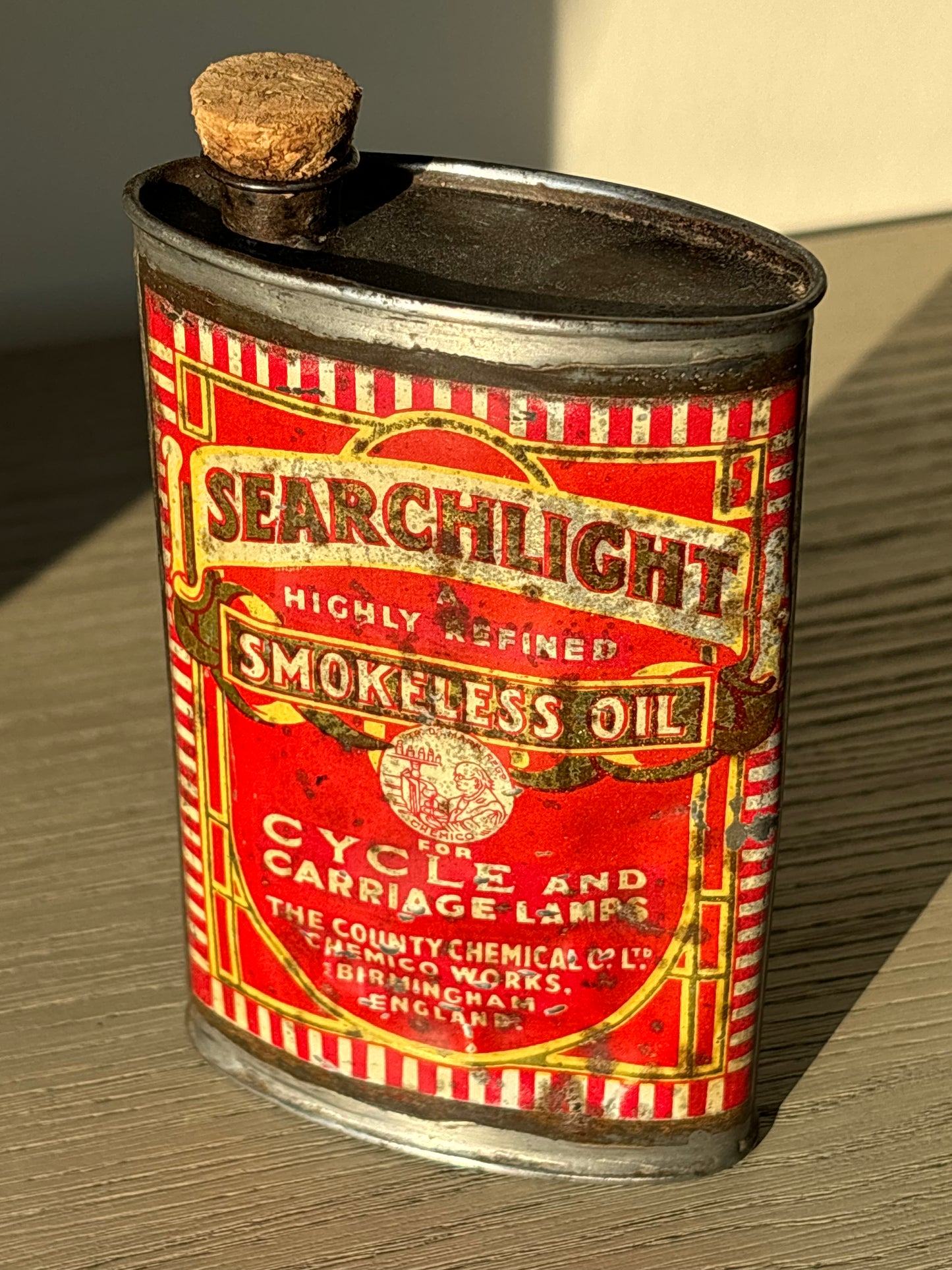 SEARCHLIGHT Smokeless Oil for Cycle & Carriage Lamps