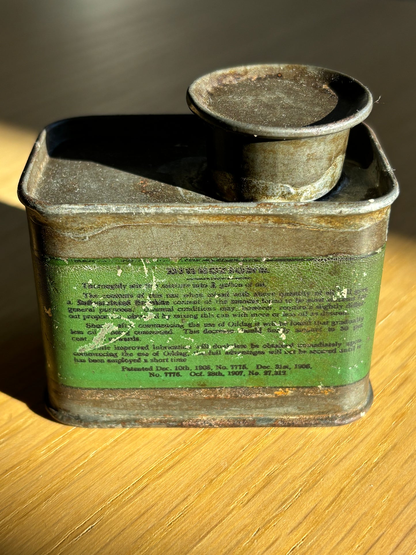 Vintage OILDAG Oil Can Tin - measures 57mm high x 63 mm long