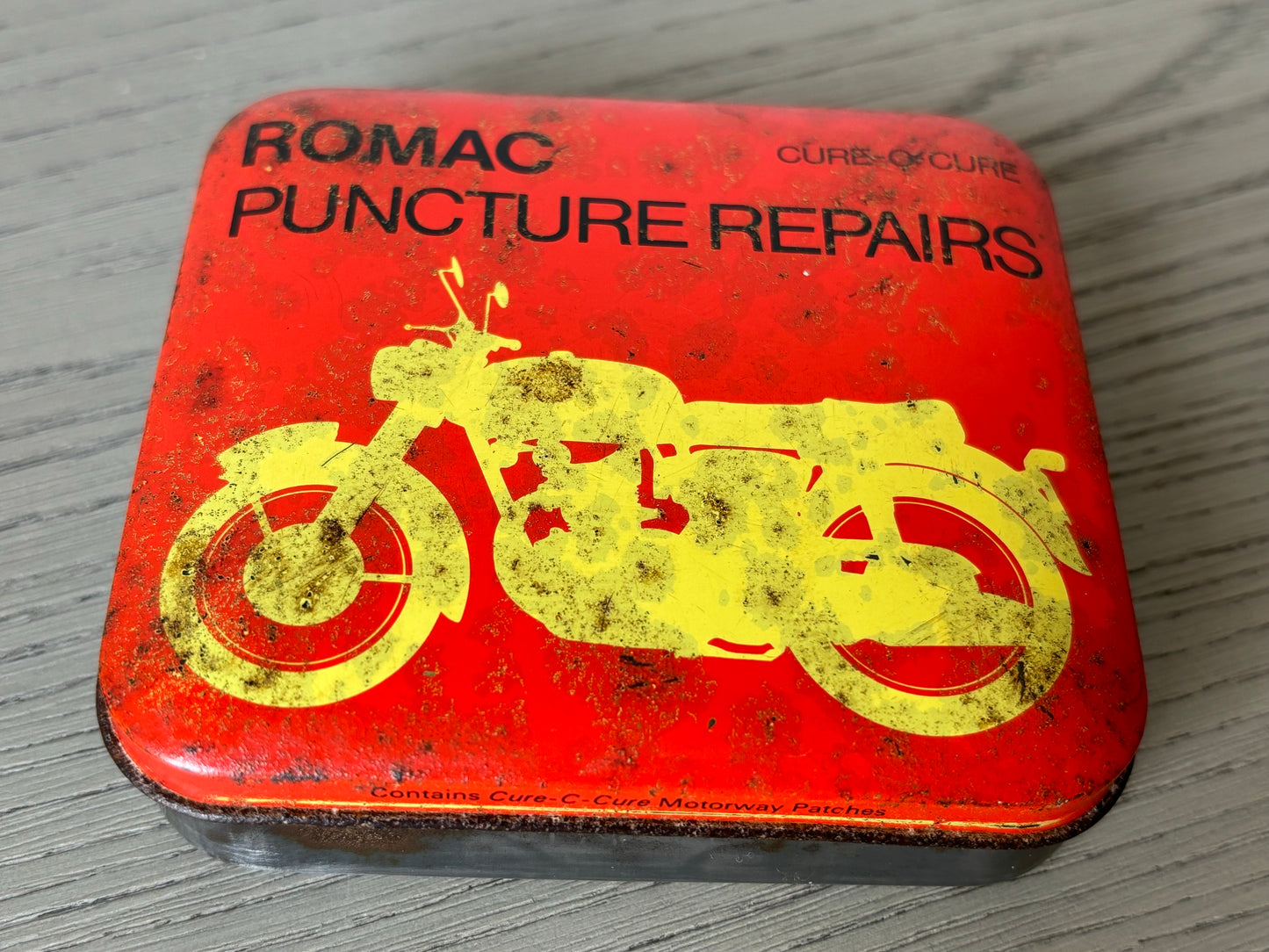 ROMAC Puncture Repairs tin