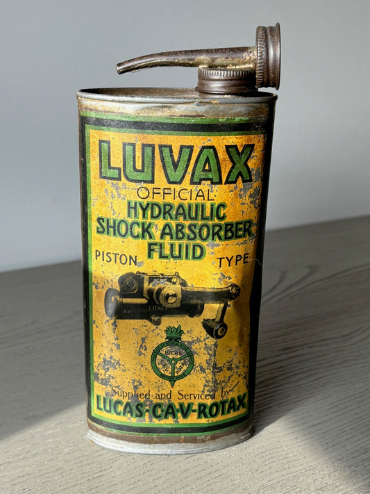 LUVAX oil can