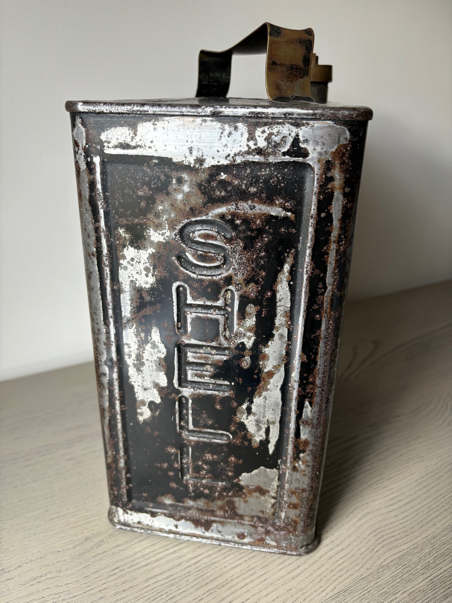 1930s SHELL Clam Petrol Can