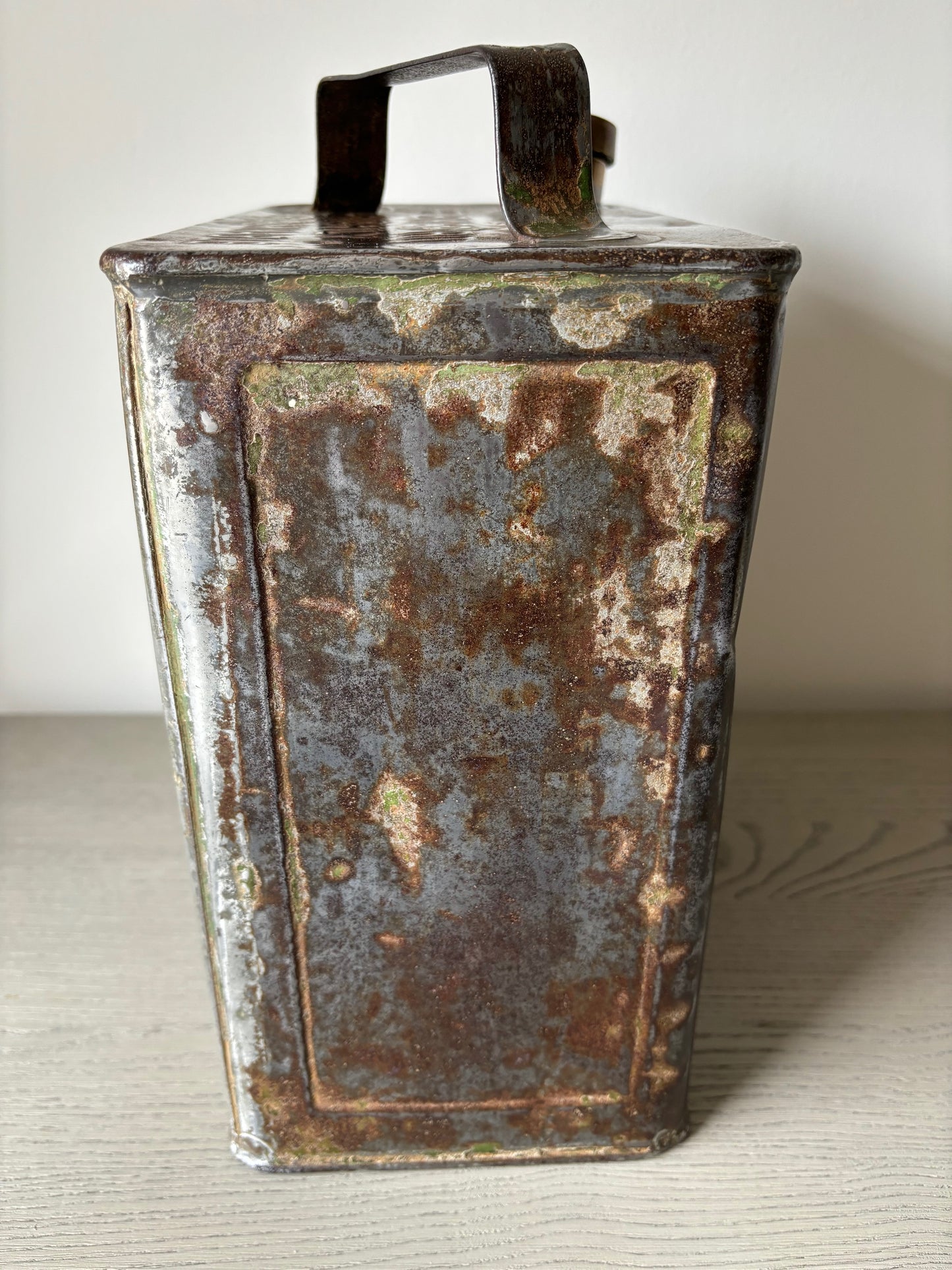 1920 ANGLO'S TAXIBUS Petrol Can