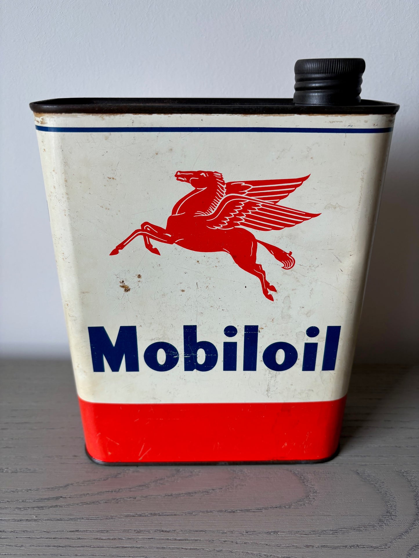 French Mobiloil Arctic oil can