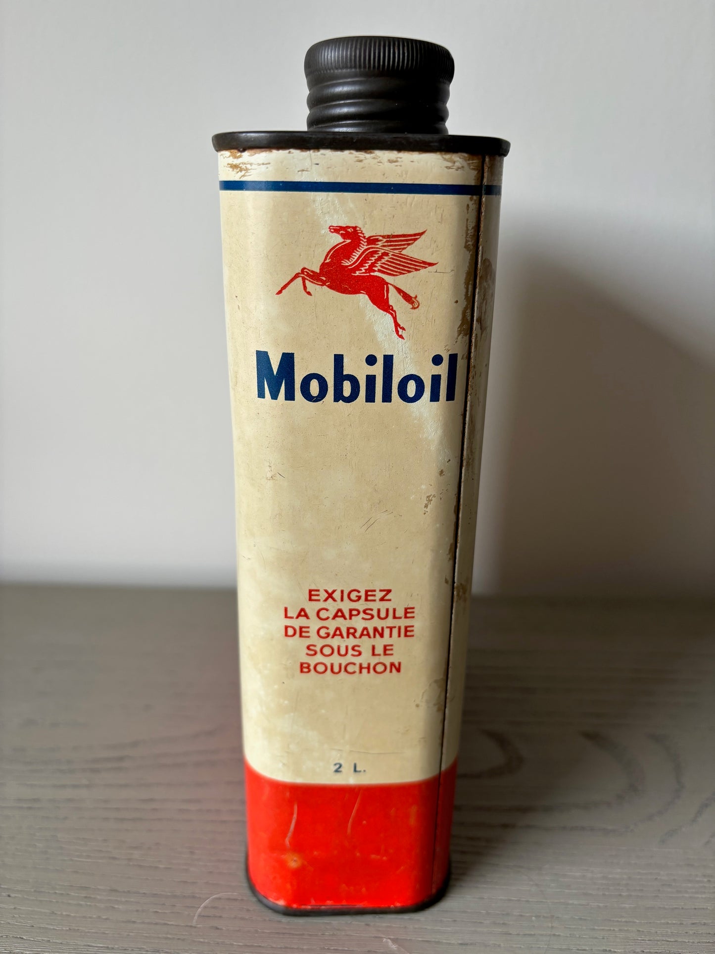 French Mobiloil Arctic oil can