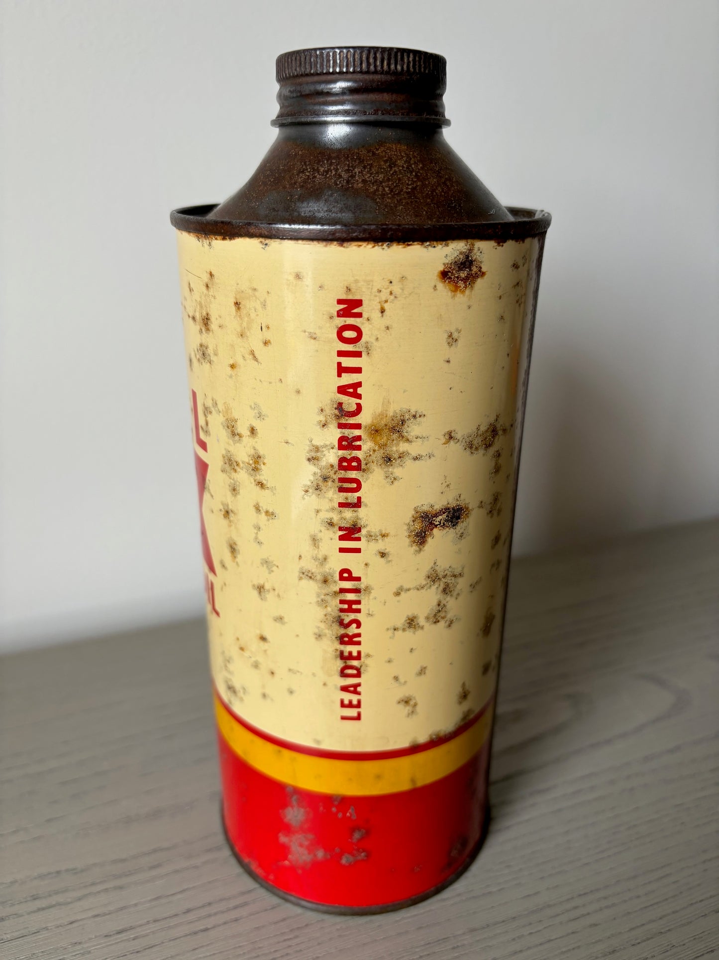 SHELL X-100 Quart oil can