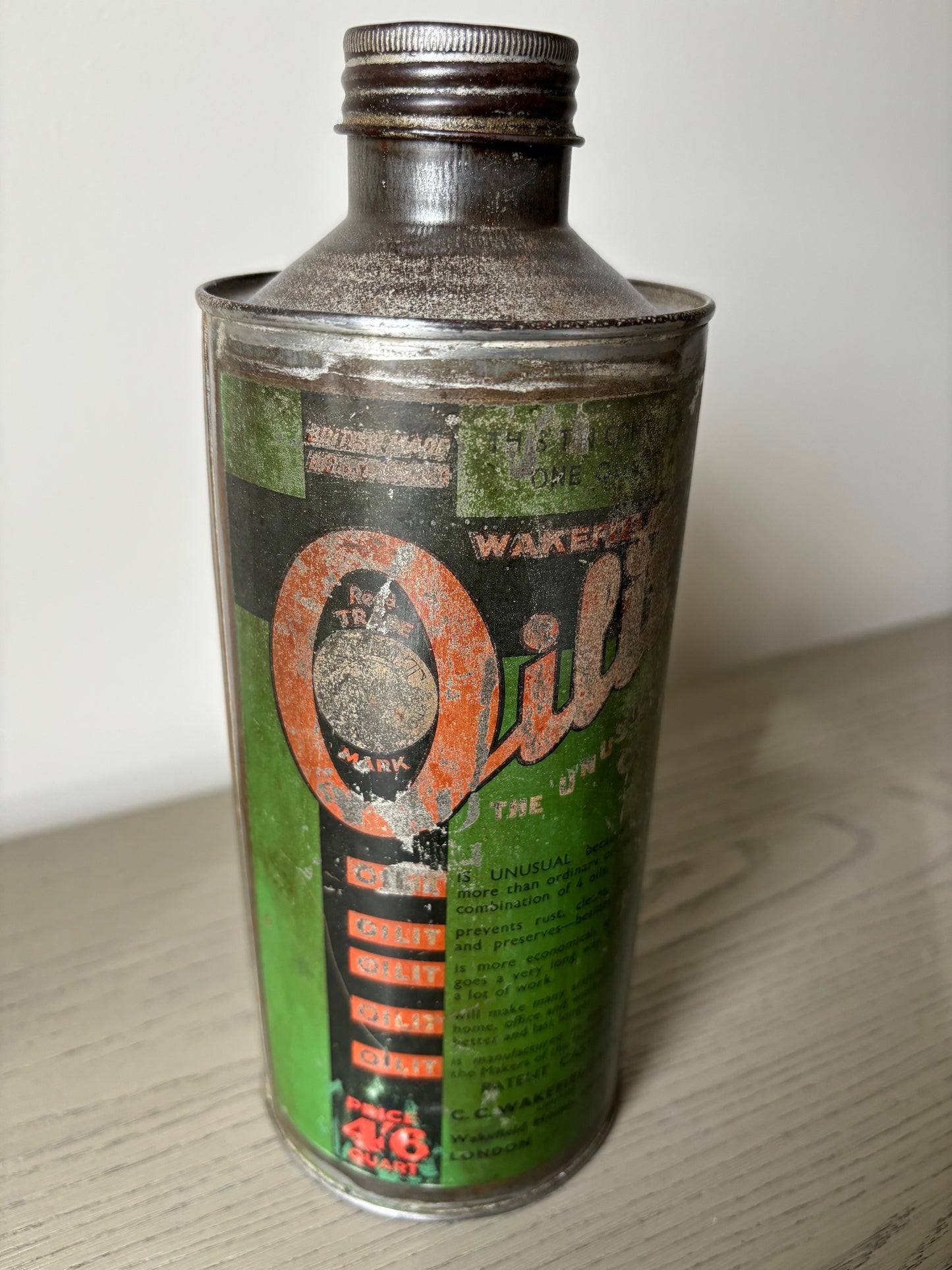 C.C.WAKEFIELD & CO. OILIT Quart oil can