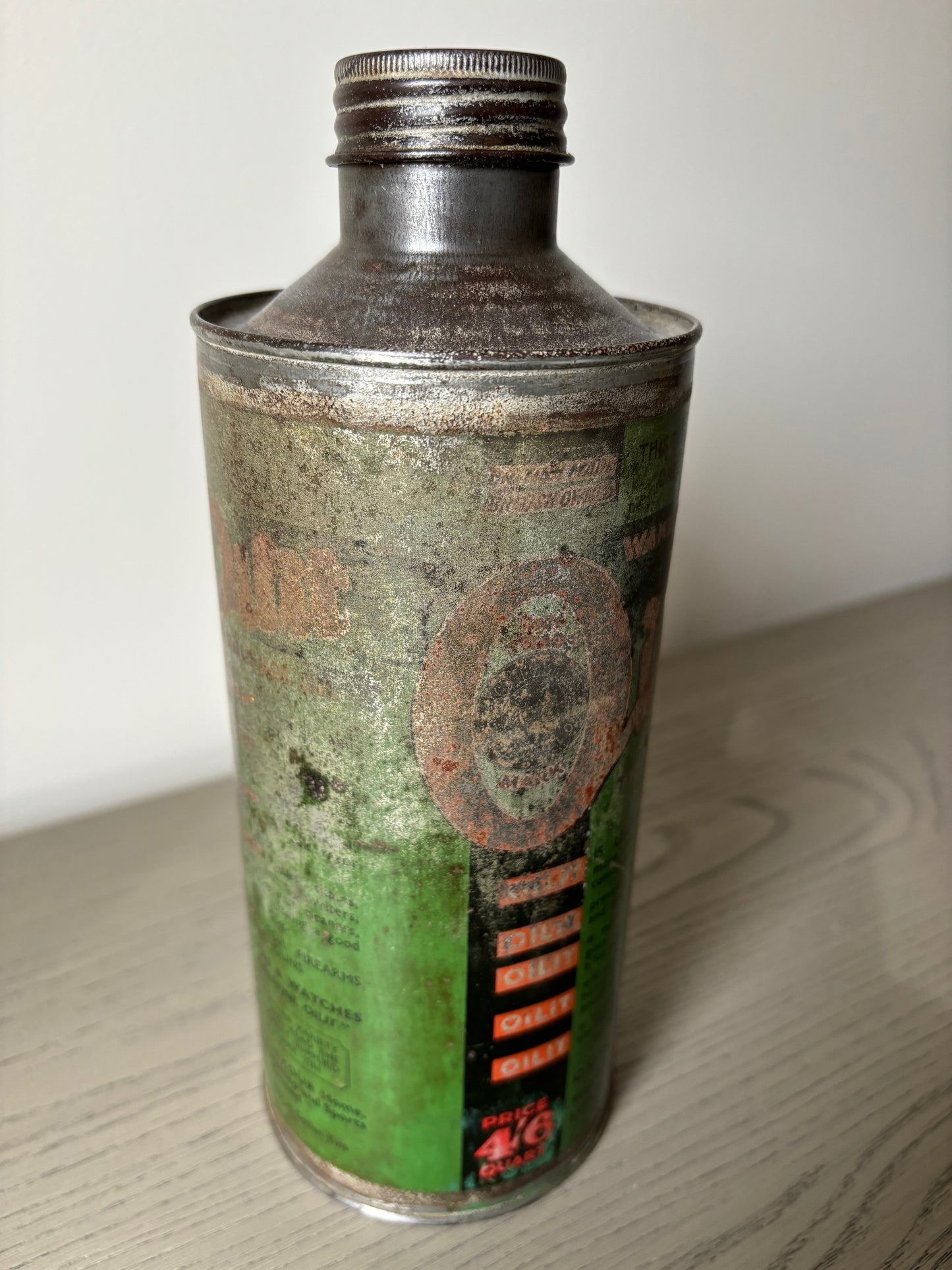 C.C.WAKEFIELD & CO. OILIT Quart oil can