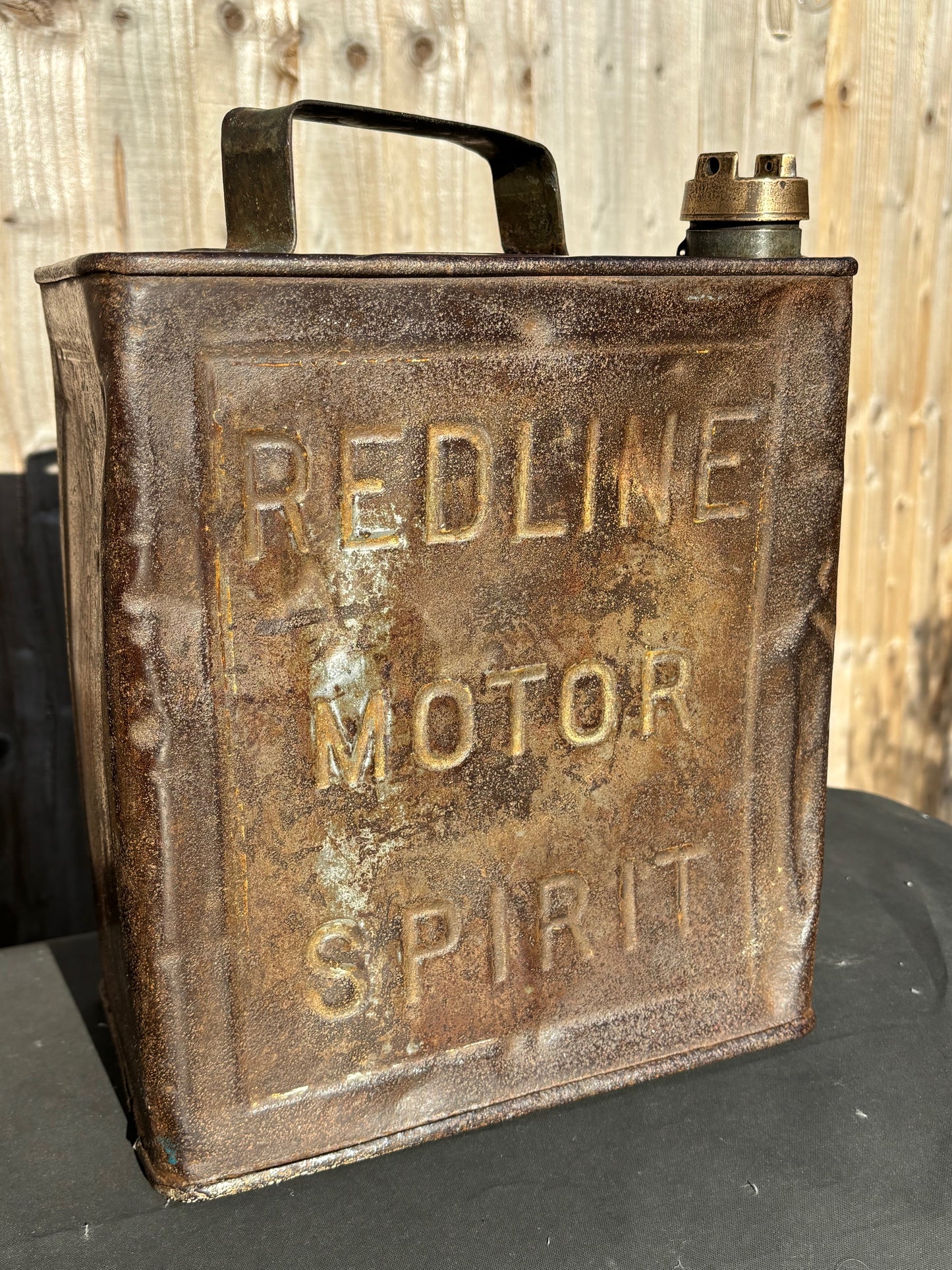 1926 REDLINE - petrol can 2 gallon with original cap