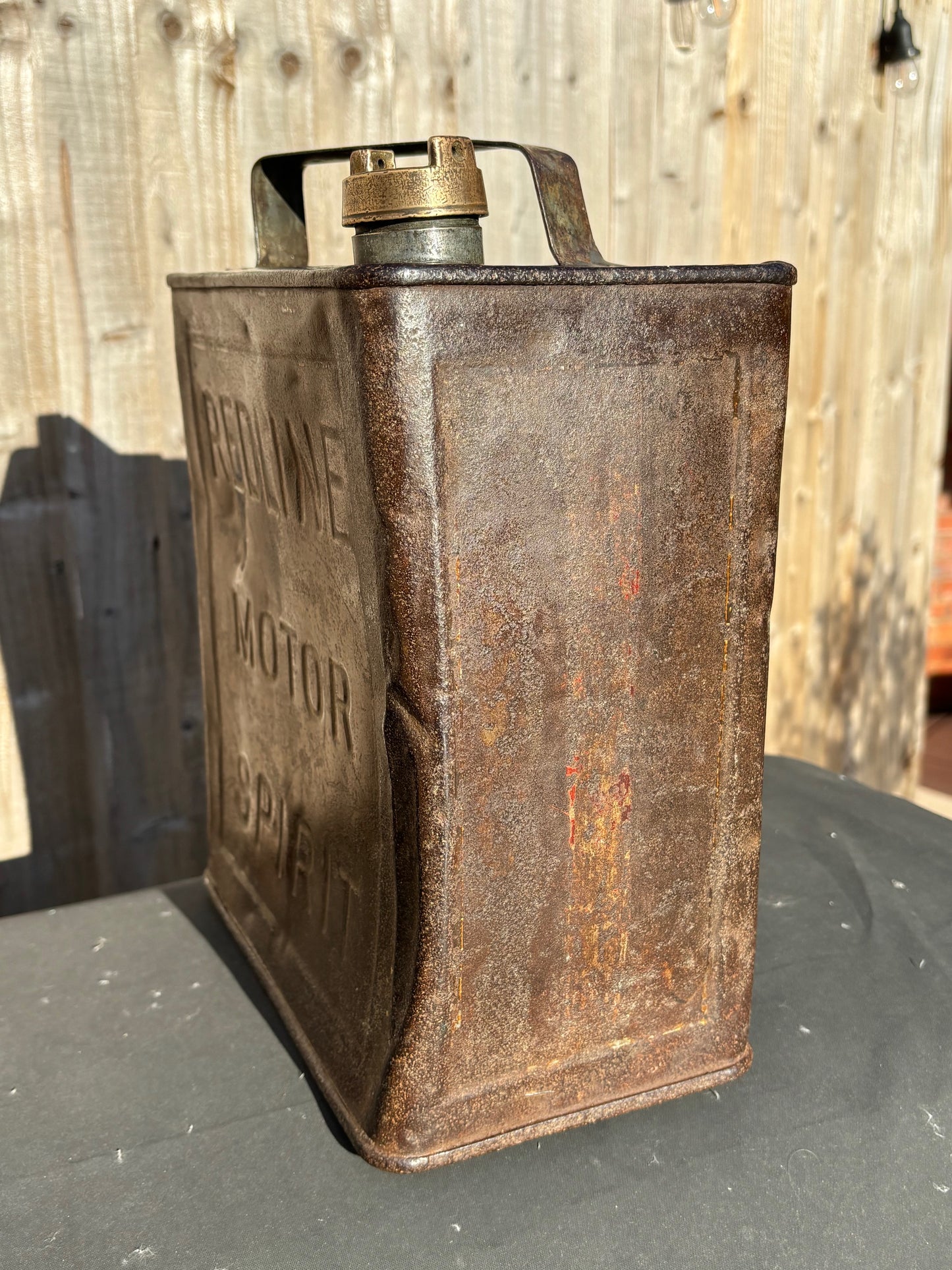 1926 REDLINE - petrol can 2 gallon with original cap