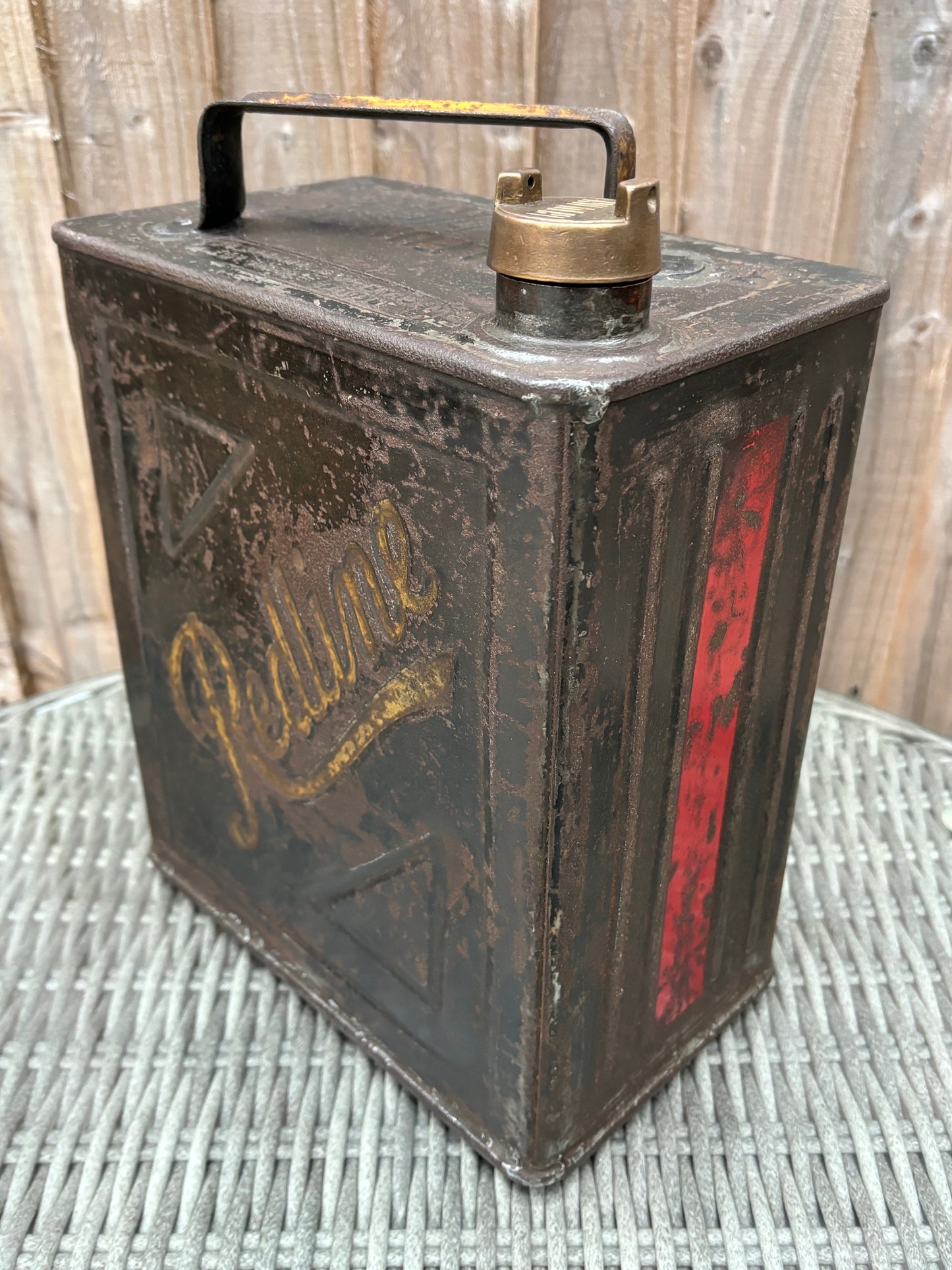 1935 REDLINE Petrol 2 gallon petrol can with Original Cap